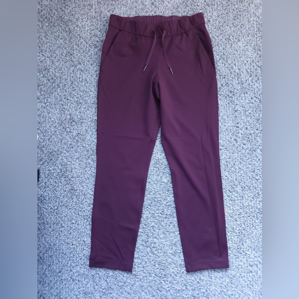 Lululemon pants joggers
